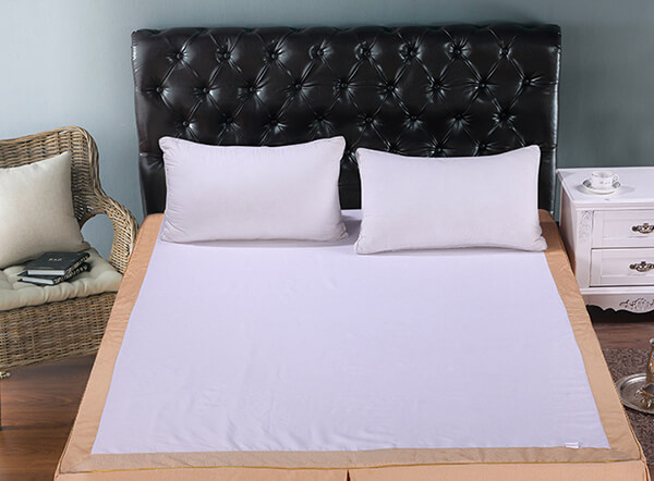 Luxury decorative ruffled pleated hotel bed skirt