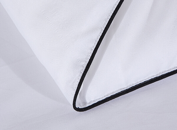 100 cotton down proof fabric with 200GSM microfiber filled hotel duvet