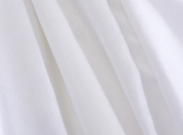 100 cotton down proof fabric with 200GSM microfiber filled hotel duvet
