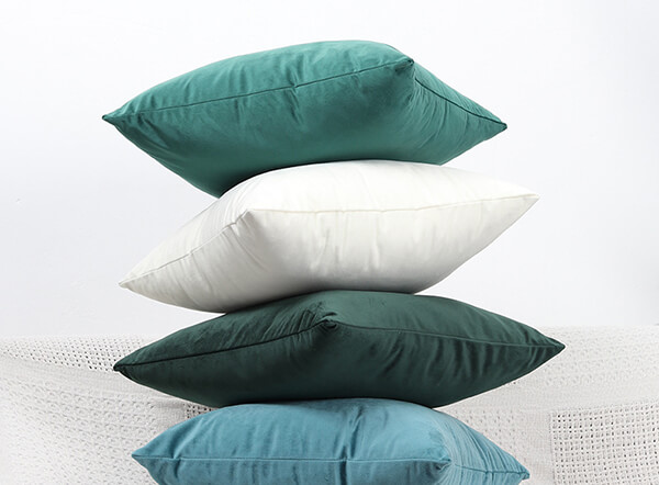 Solid colors luxury velvet cushion decorative throws