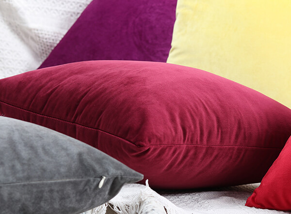 Solid colors luxury velvet cushion decorative throws
